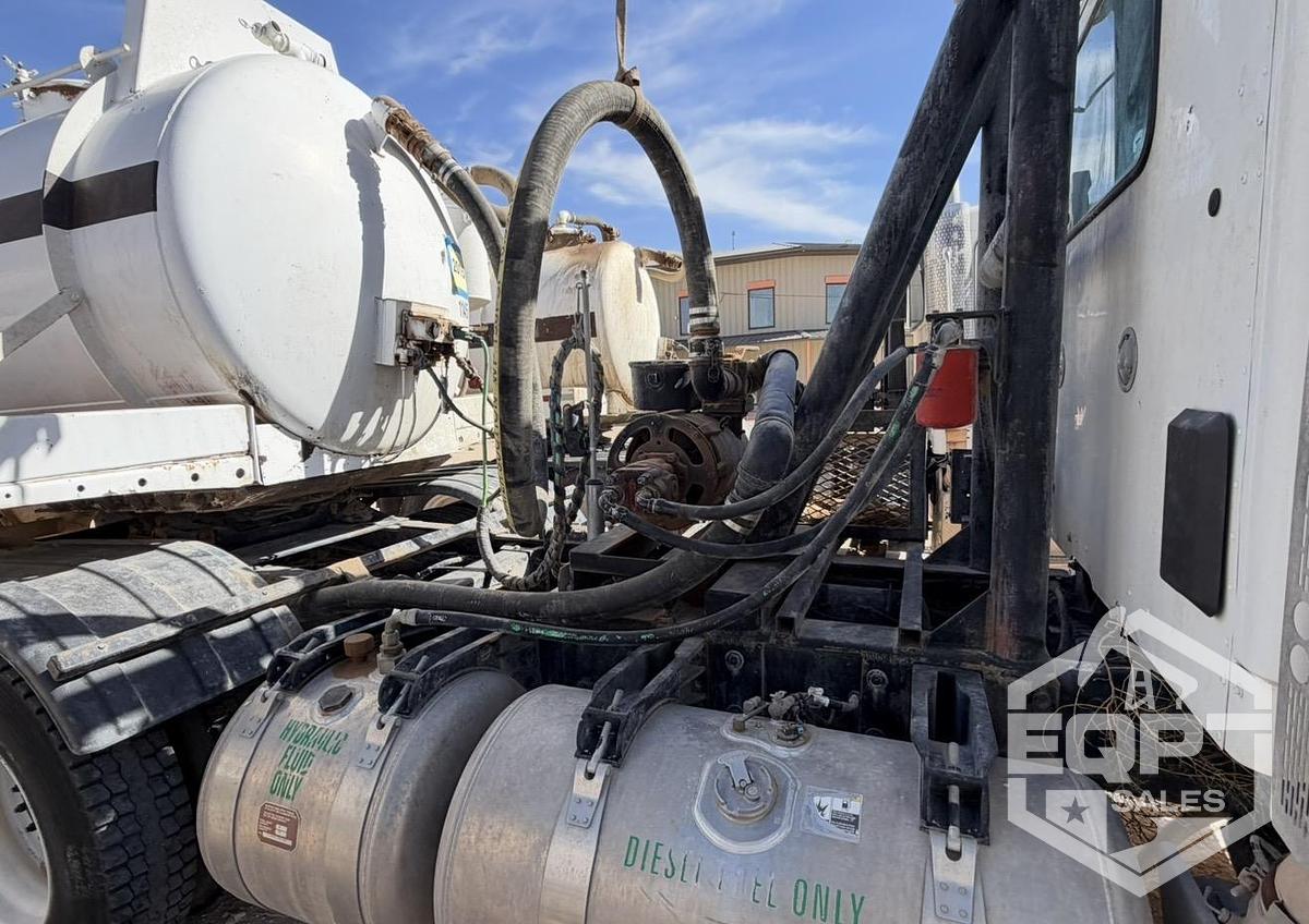 Used 2024 Peterbilt 567