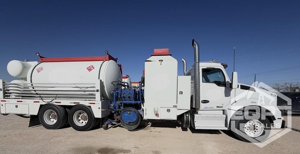 Used 2016 Kenworth Hot Oil Truck