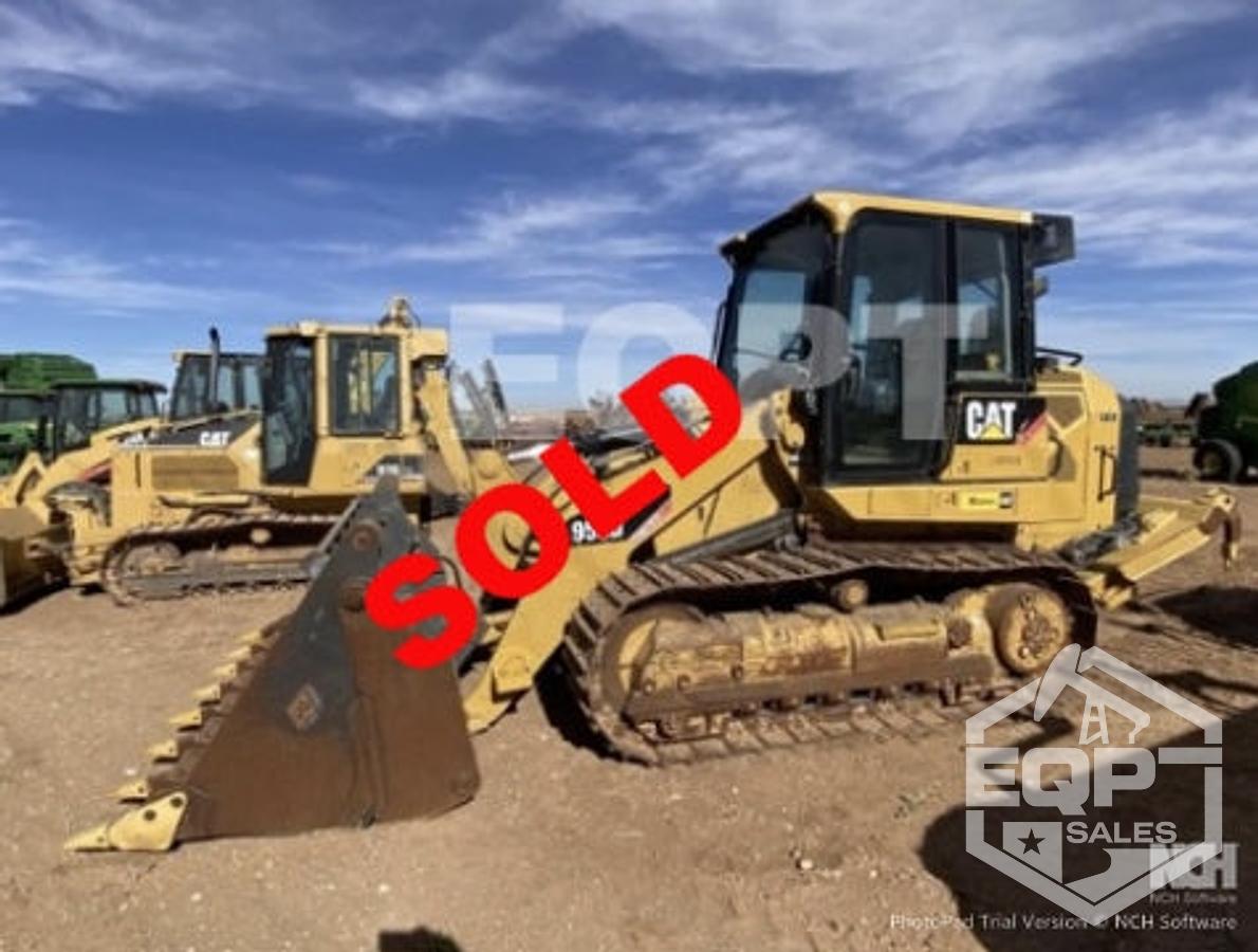 Used (SOLD) 2014 Caterpillar 953D