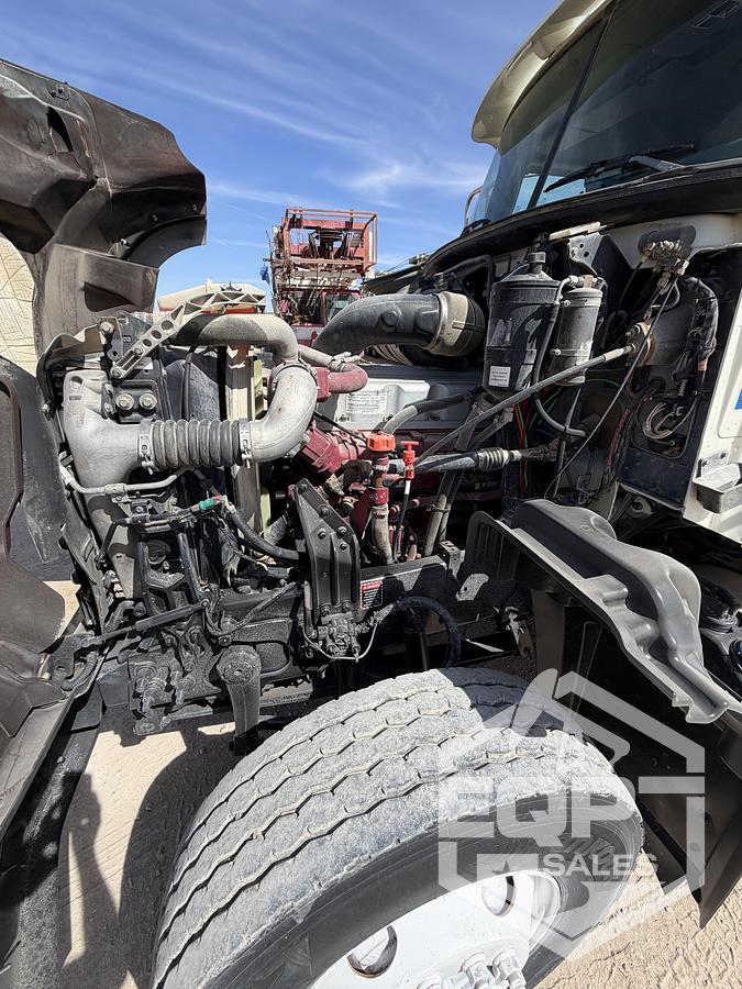 Used 2014 Mack Gu713