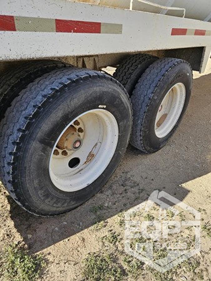 Used 2013 Troxell Vacuum Trailers