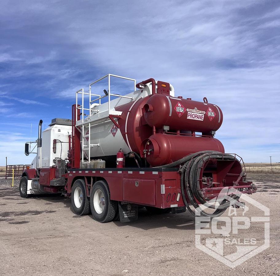 Used 2013 Kenworth Hot Oil Truck