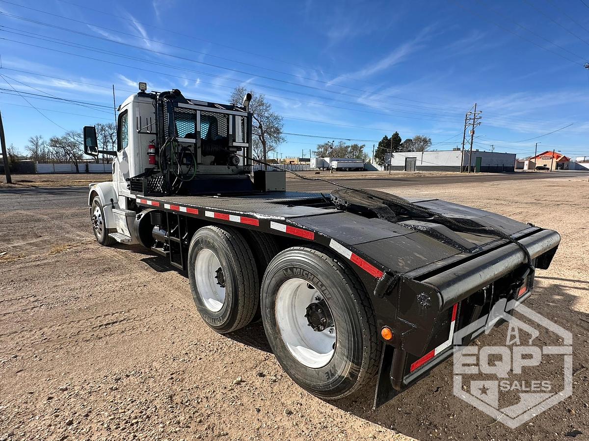 Used 2023 Peterbilt 379
