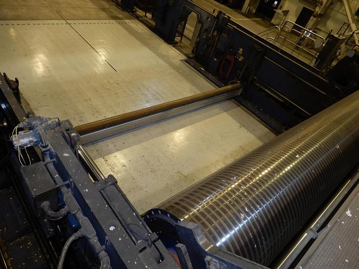 Used 300" VOITH SIRIUS HORIZTONAL TRACK REEL MANUFACTURED 2002