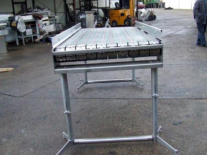 Usado Transportador de 10 filas (transportador) (mesa colectiva) - inoxidable