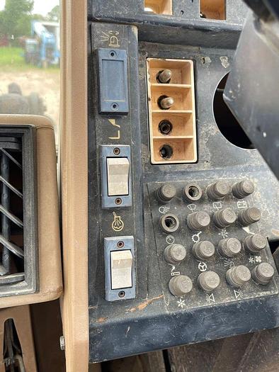 Used 1990 CAT IT-14B