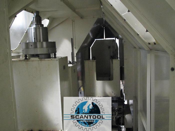 Used OKUMA MCR-BII EA HP30-65, from 2001, portal milling machine