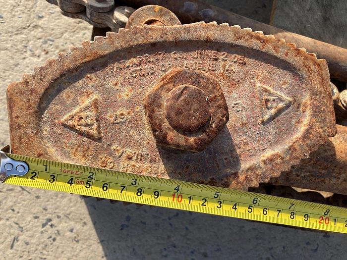 Used 62" Chain Pipe Wrench Vise Tong