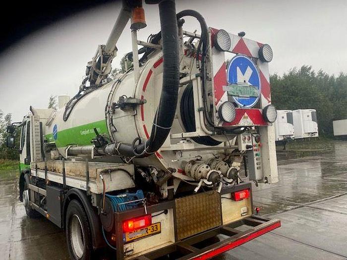 Gebruikt 2010 Volvo + BekkerLaGram kolkenzuiger FE42R