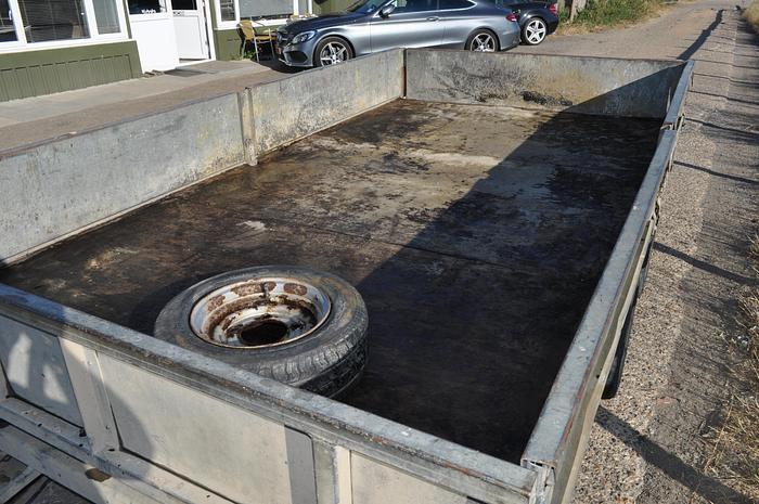 Used IFOR WILLIAMS 3.5T FLATBED LM146G