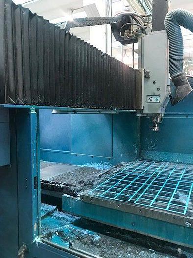 Used CNC Table Moving BERGONZI STRATOS mod. 20XL