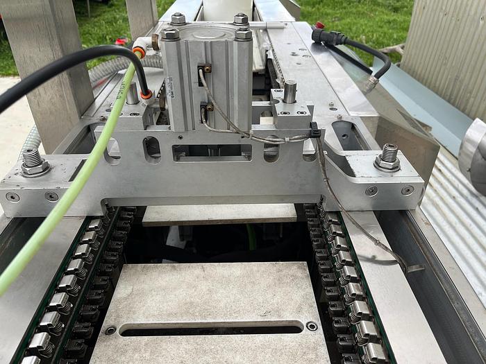 Used 2005 VC999 ROLLSTOCK THERMOFORMER RS320