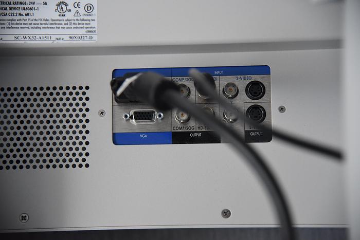 Used NDS 32" Endoscopy HD LCD Medical Monitor Radiance Flat Panel SC-WX32-A1511