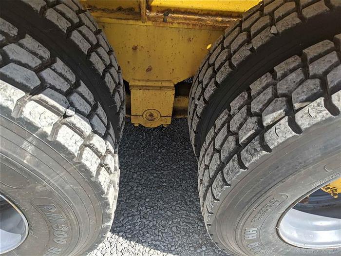 Used 1994 Ingersoll-Rand T4W Drill Rig