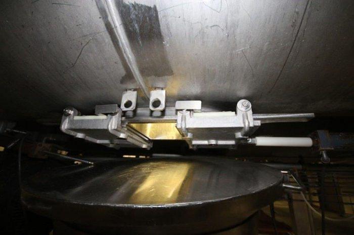 Used 250 CU. FT. RIBBON BLENDER - S/S - 75 HP