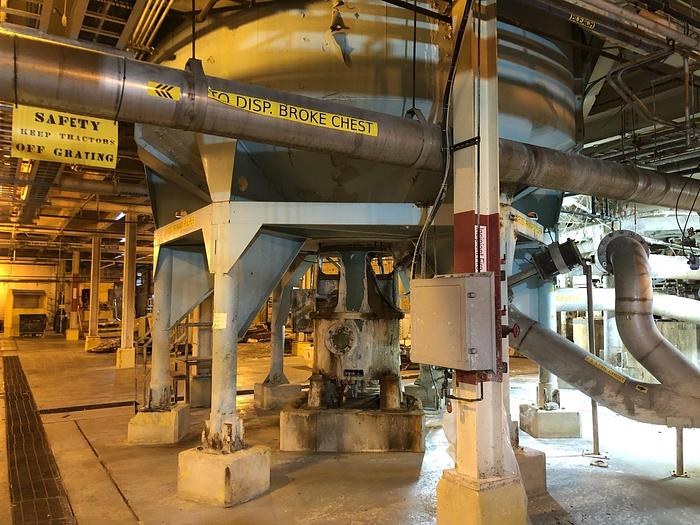 Used 18' BLACK CLAWSON HCV BATCH PULPER WITH SIZE 3 HYDRAPULPER DRIVE AND 500 HP MOTOR S/S