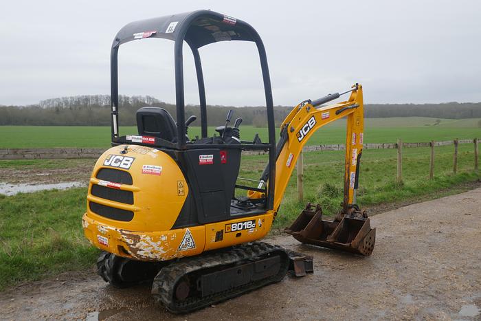 Used 2016 JCB 8018 CTS