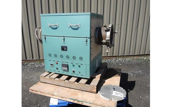 Used USED FURNACE OVEN, 1150 DEG. CELCIUS (2100 DEG. F.)