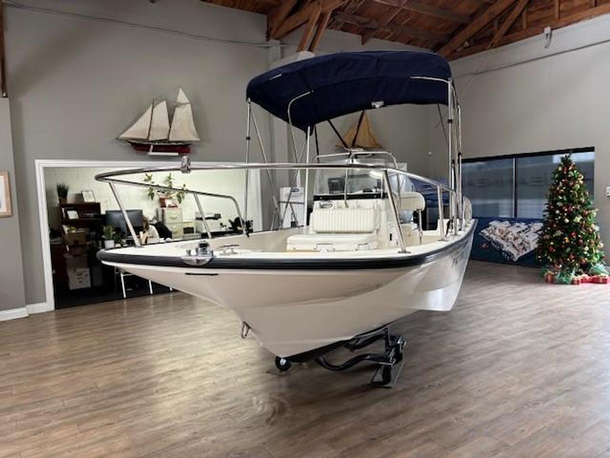 Used 2003 Boston Whaler Montauk 170