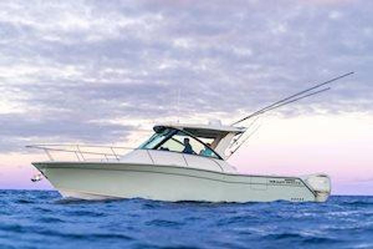 2026 Grady-White Express 340