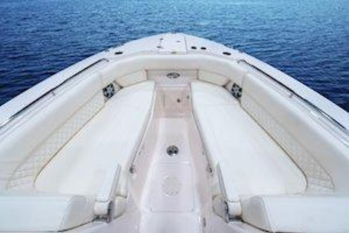 2026 Grady-White Freedom 307