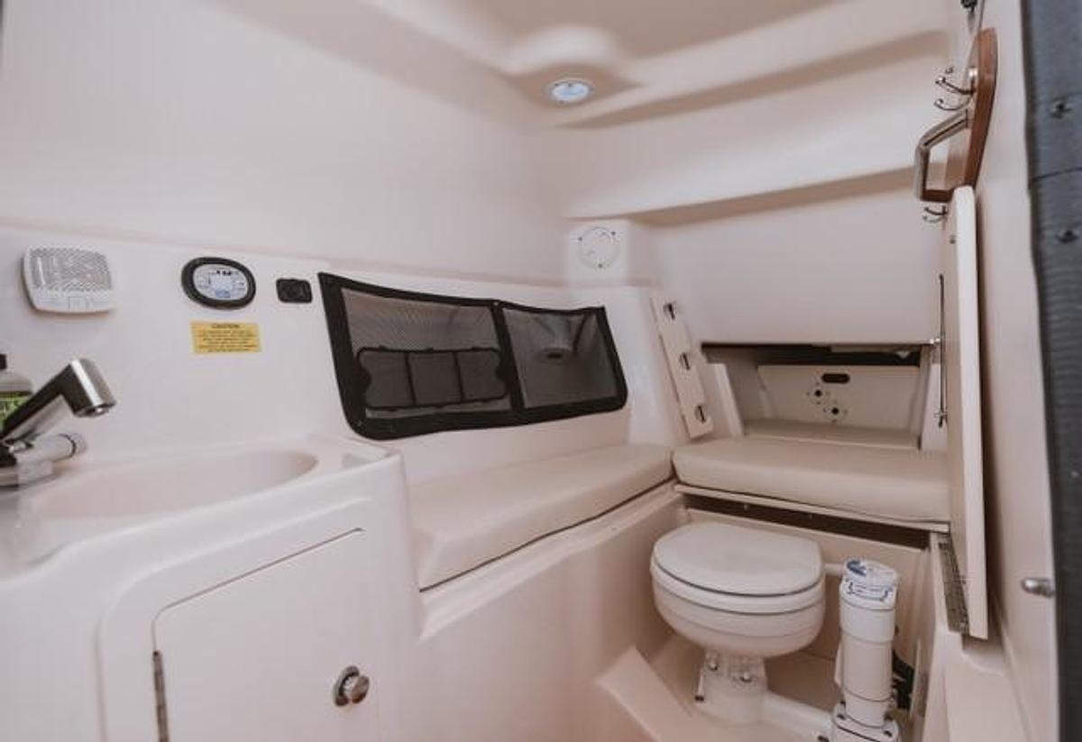 Used 2021 Grady-White Freedom 307