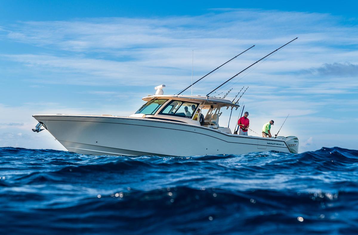 Canyon 456
45' CENTER CONSOLE