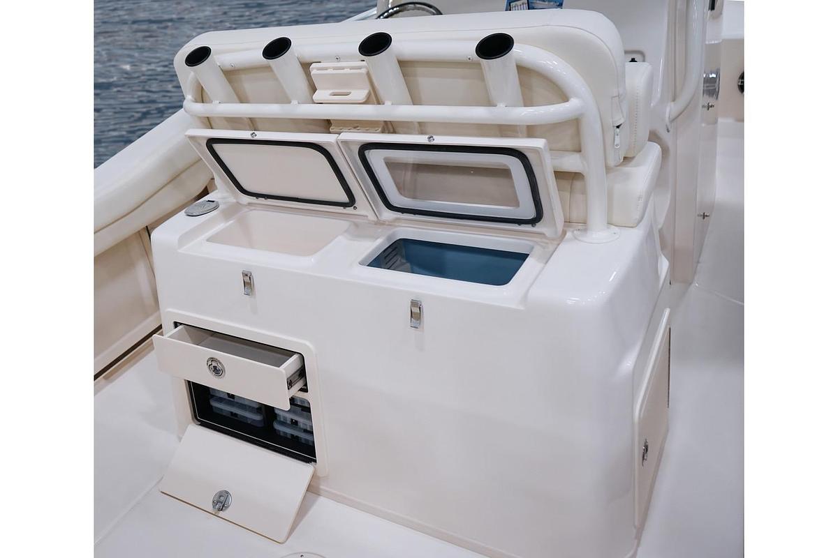 2025 Grady-White Canyon 271