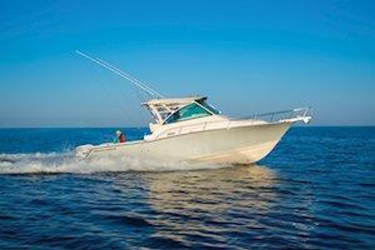 2026 Grady-White Express 370