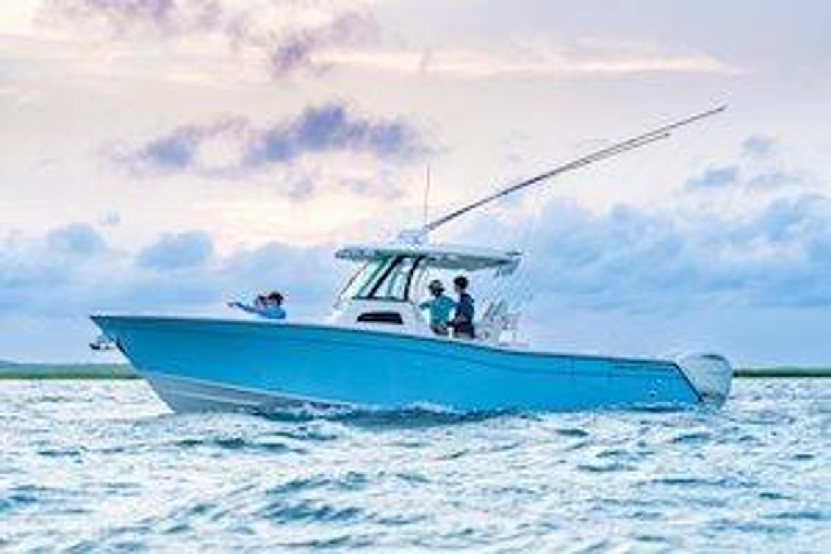 2026 Grady-White Canyon 306