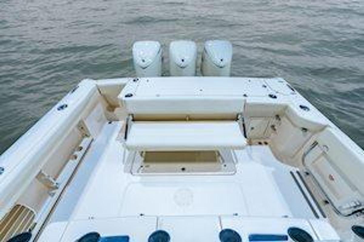 2026 Grady-White Canyon 336