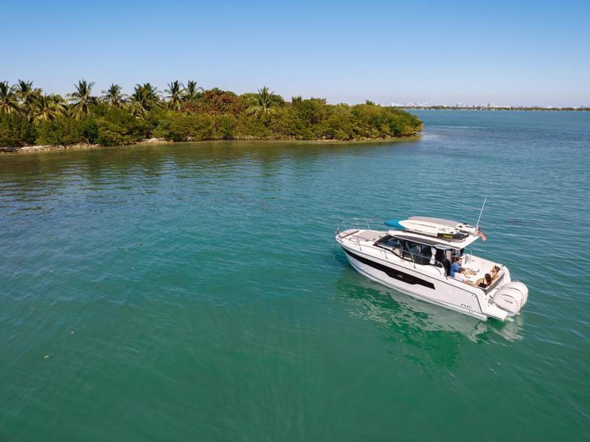 2026 Jeanneau NC 895 S2