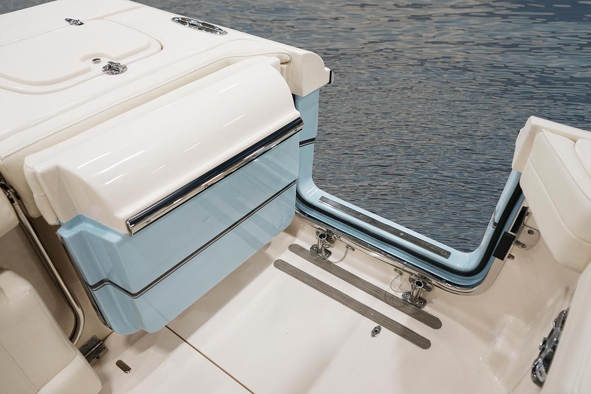 Freedom 285
28' DUAL CONSOLE