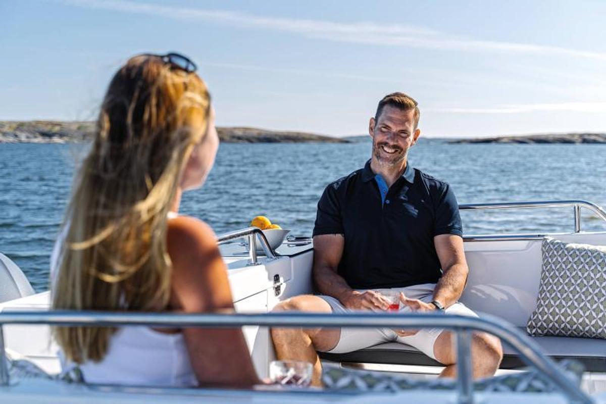 2026 Jeanneau NC 695 Sport