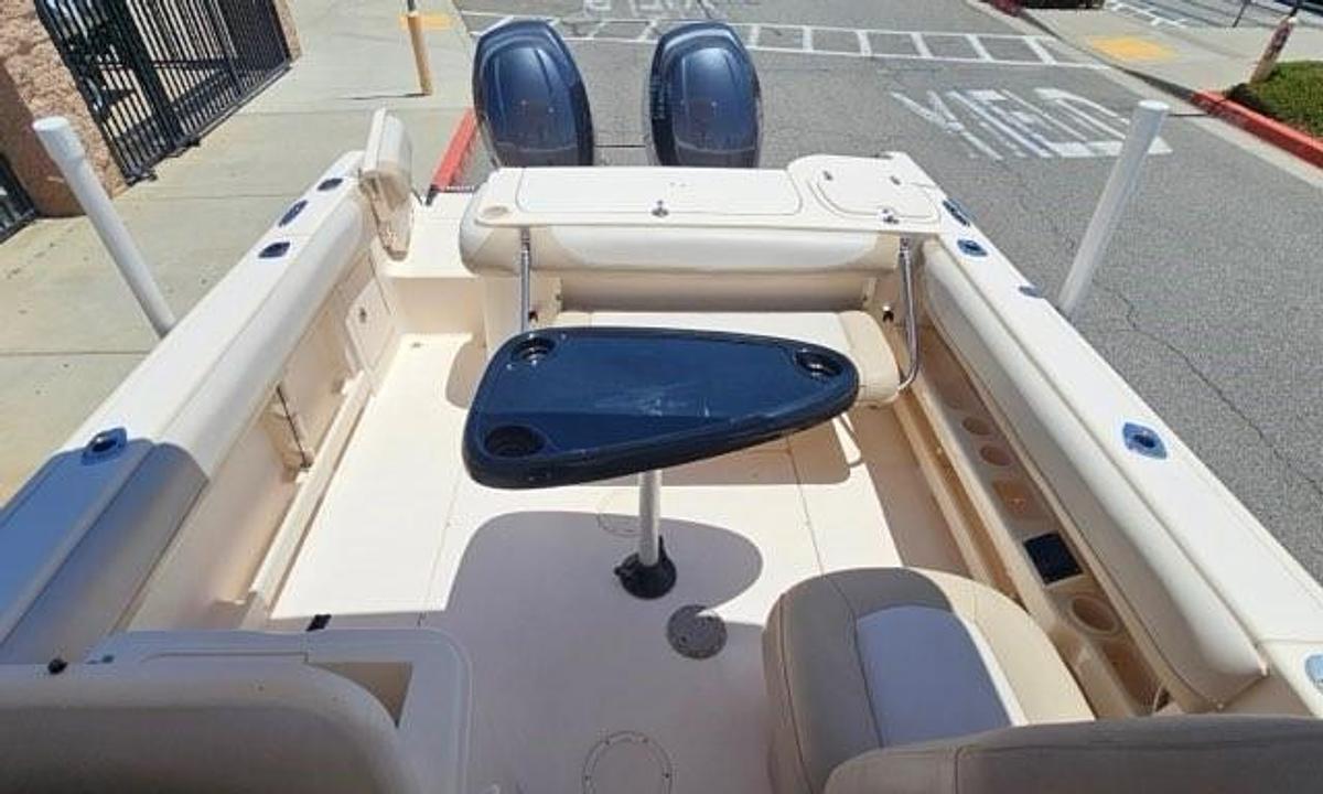 Used 2011 Grady-White Freedom 275
