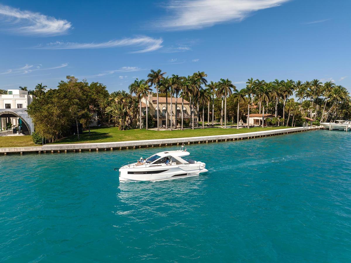 2026 Jeanneau DB/37 OB