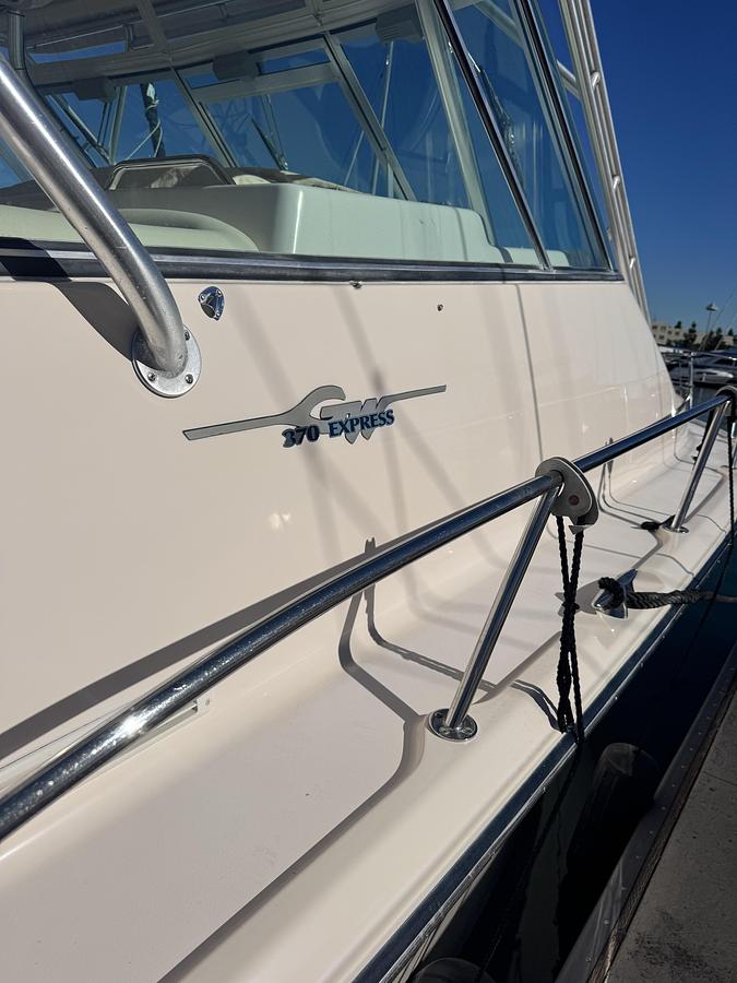 Used GRADY WHITE 360 EXPRESS