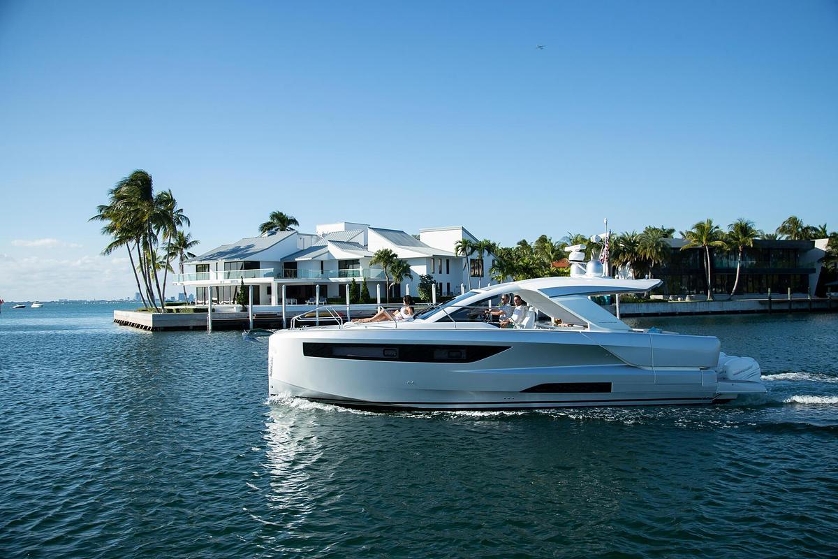 2026 Jeanneau DB/43 OB