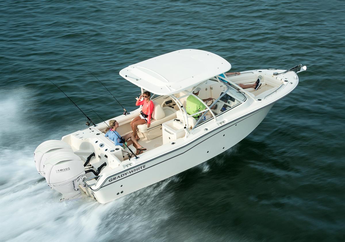 Freedom 255
25' DUAL CONSOLE