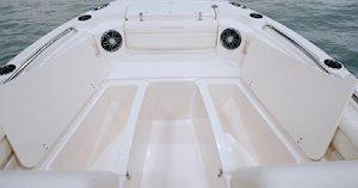 2026 Grady-White Freedom 215