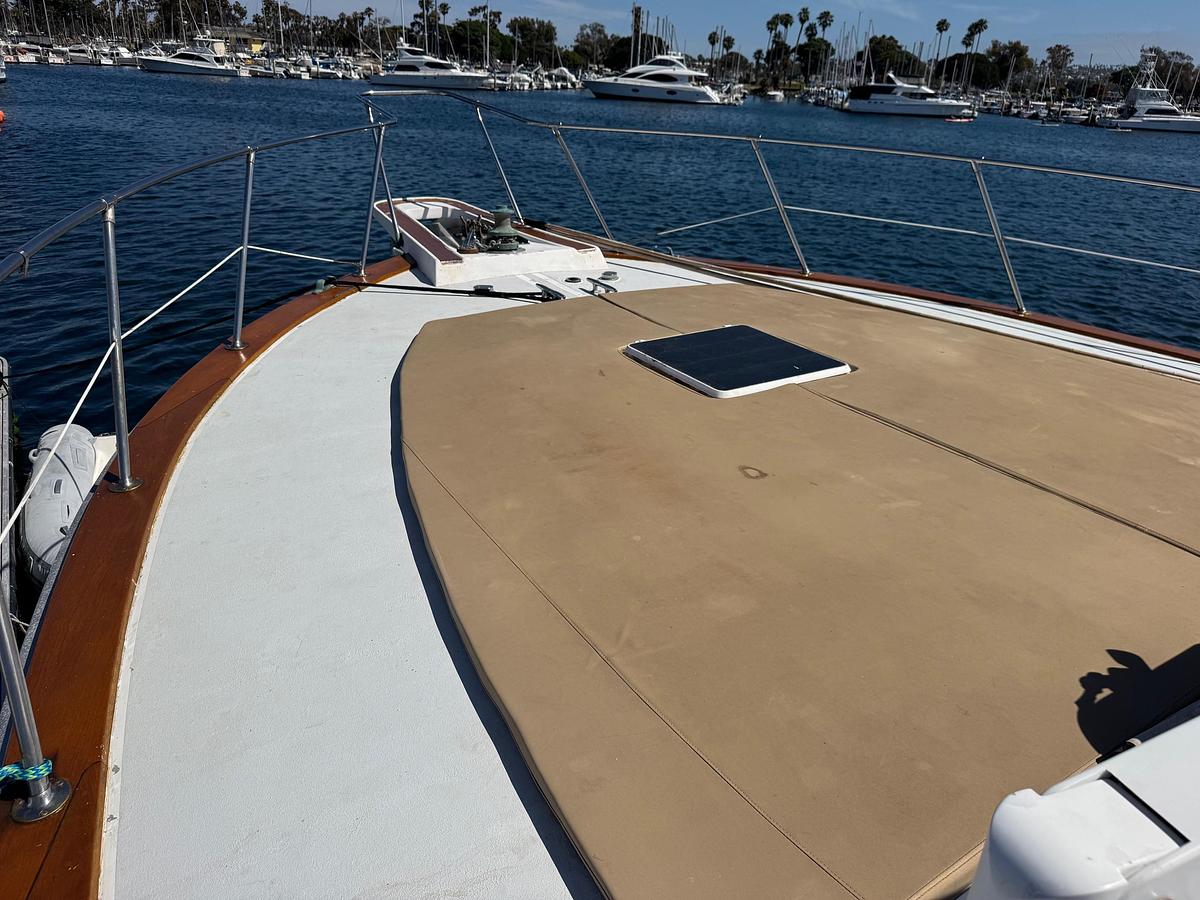 Used 1981 Bertram 58 Flybridge Motor Yacht