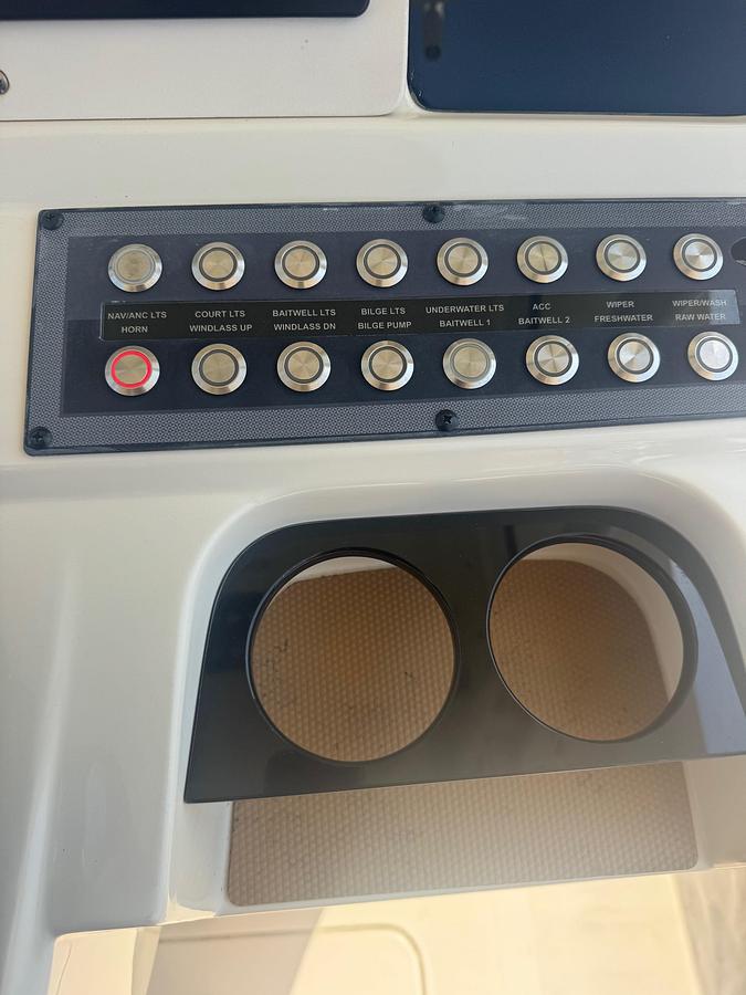 Used 2023 Scout 255 LXF