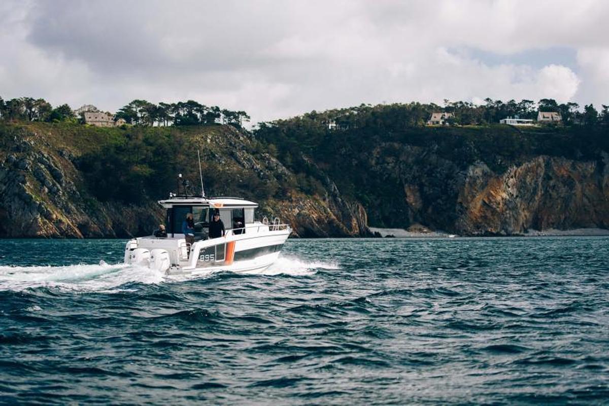 2026 Jeanneau NC 895 Sport