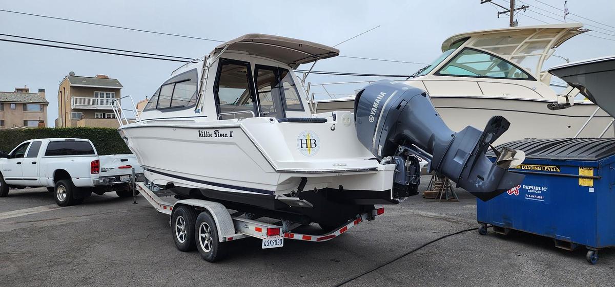 Used 2019 Cutwater C-24 Coupe OB