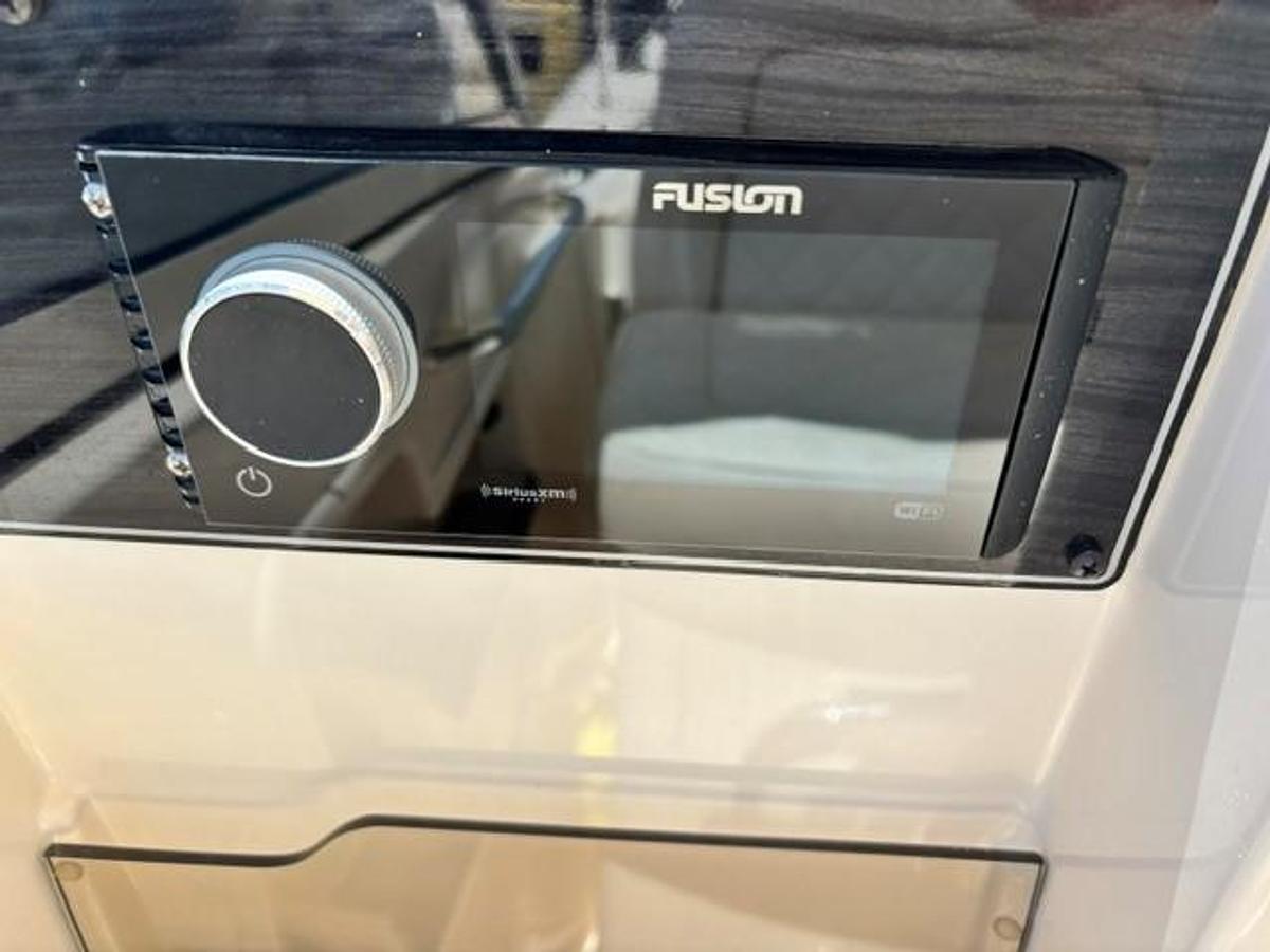 Used 2020 Grady-White Freedom 235