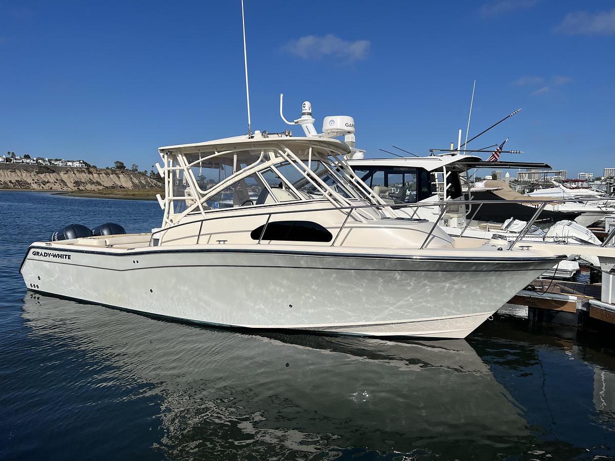 Used 2021 Grady-White Marlin 300