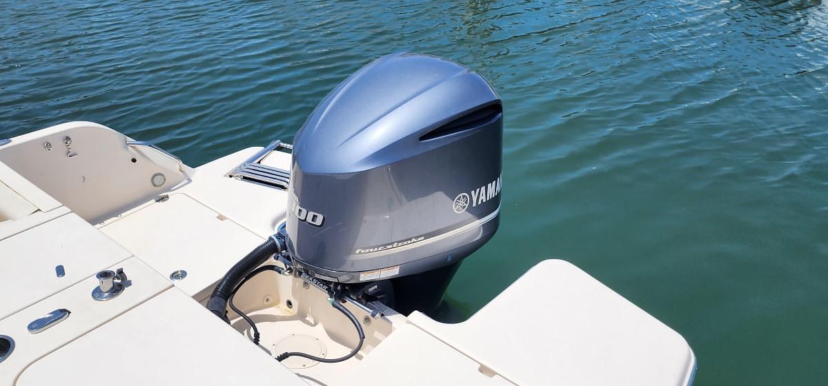 Used 2017 Grady-White Freedom 235