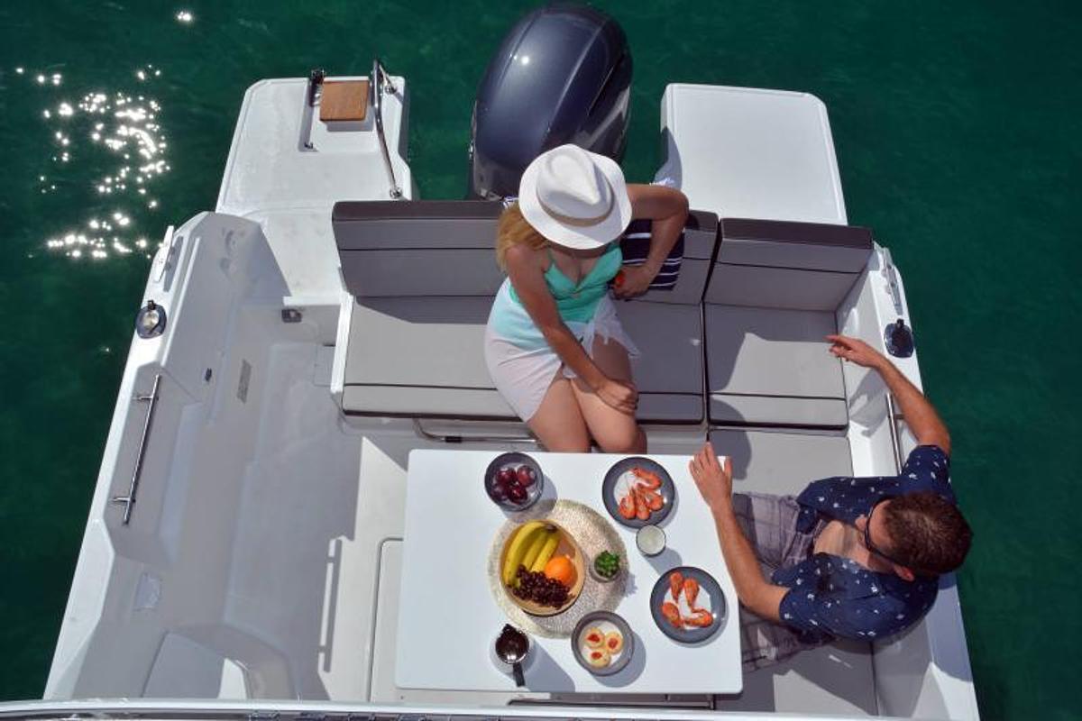 2026 Jeanneau NC 695