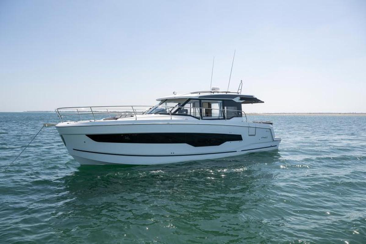 2026 Jeanneau NC 1295 Coupe