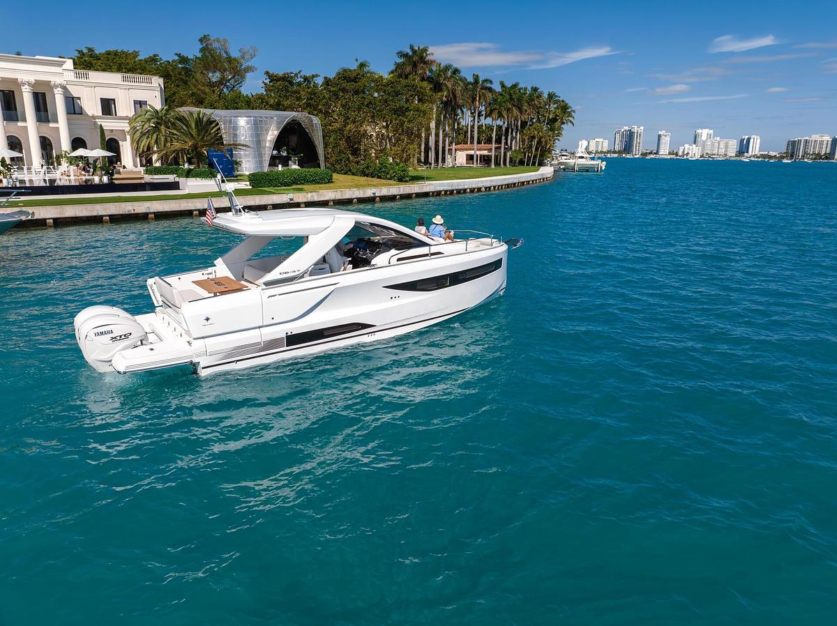 2026 Jeanneau DB/37 OB